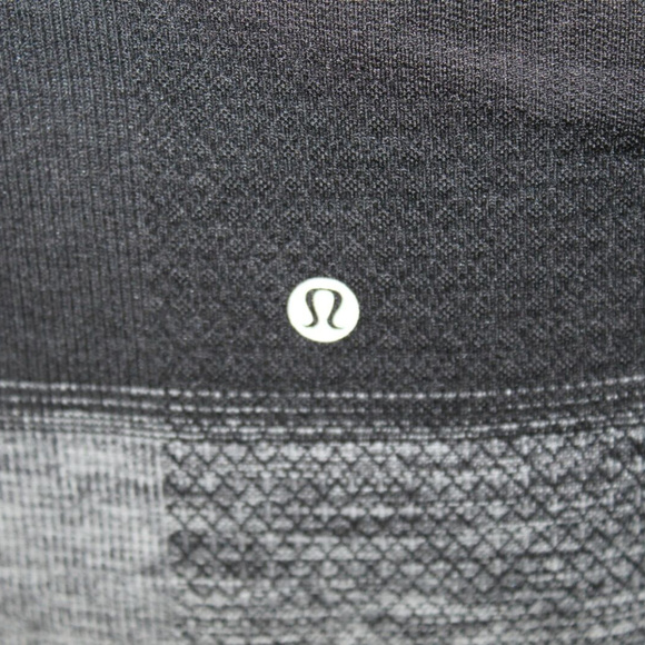 Lululemon Seamlessly Street Crop Size 6 HW7255 - Picture 5 of 7